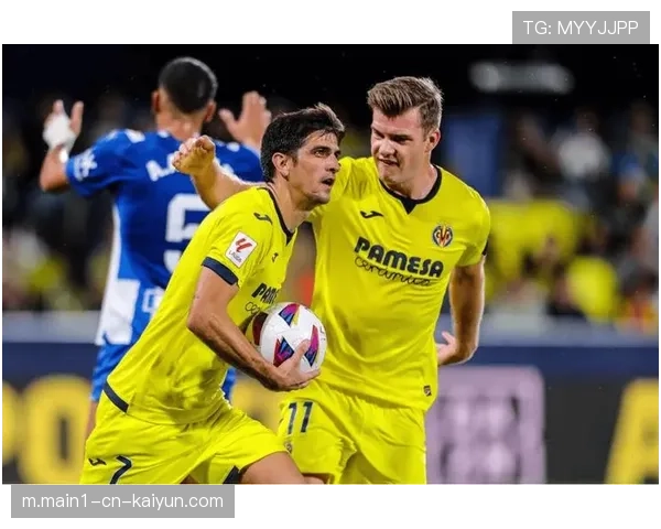 比利亚雷亚尔中场控制力占优 全场传球成功率超八成五